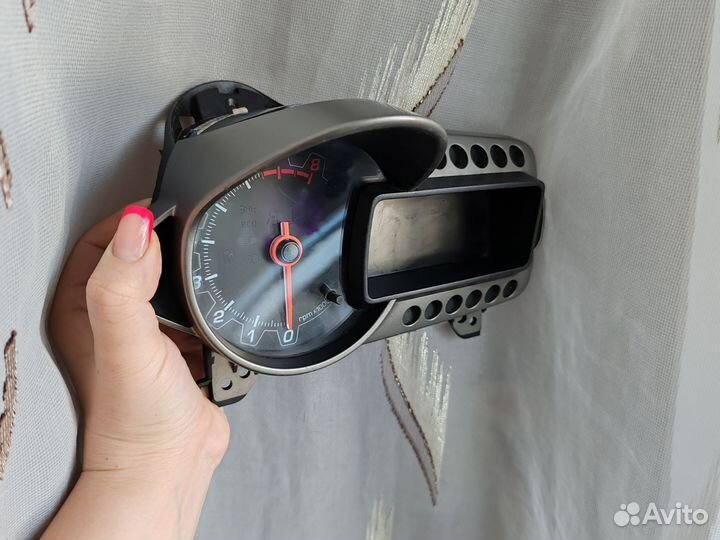 Приборная панель Chevrolet Aveo T300 АКПП 1,6