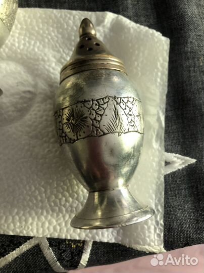 Перечница и солонка латунь Индия