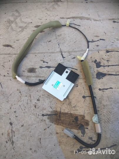 Антенна навигации на Хонда Легенд 2007 года