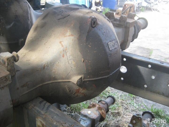 Корпус заднего моста Р1370 5010319898 renault truc