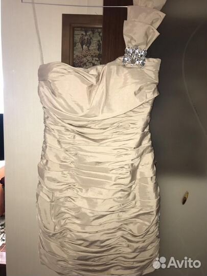 Босоножки и платье