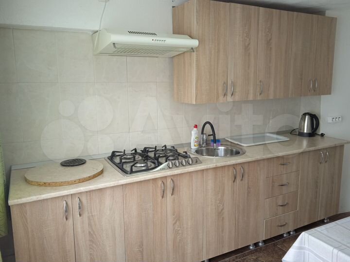 Дом 20 м² на участке 1 сот.