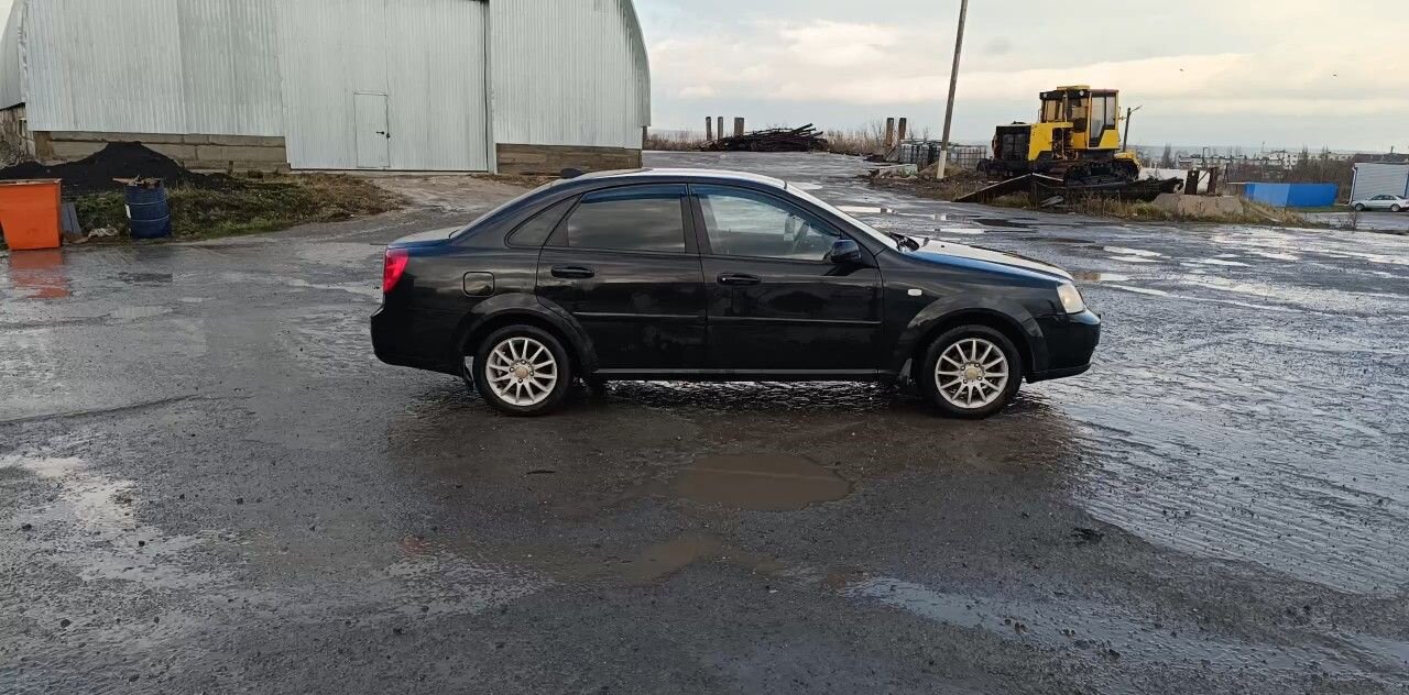 Chevrolet Lacetti: фото владельца