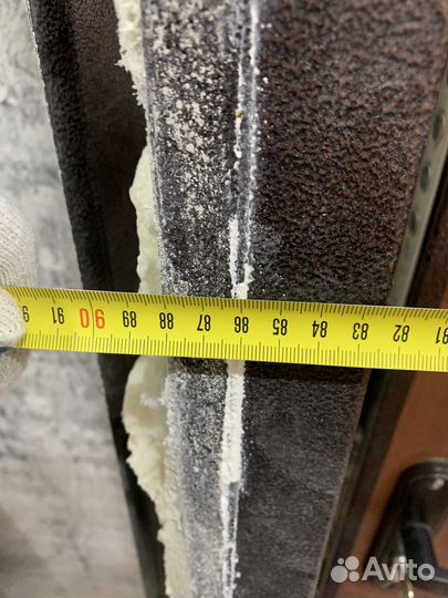 Дверь входная металлическая