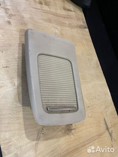 Bmw 3 e92 бардачок