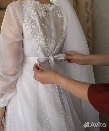 Свадебное платье