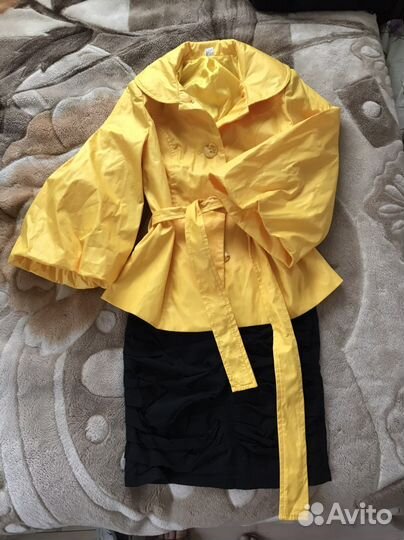 Пиджак нарядный и юбка 36-38р