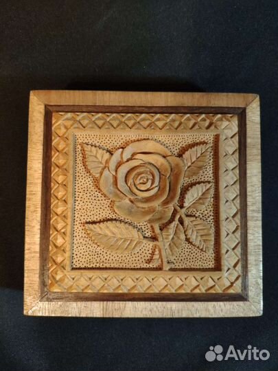 Подарок ручной работы шкатулка деревянная