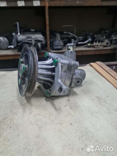 Насос гур на bmw e34 m20b25 e36 m40