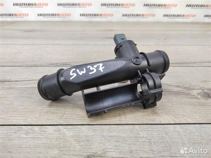 Трубка охлаждения (пластиковая) Volkswagen Tiguan