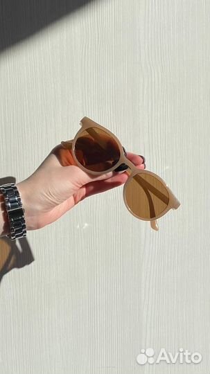 Солнцезащитные очки