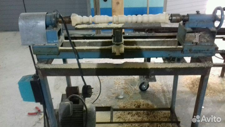 Токарный станок