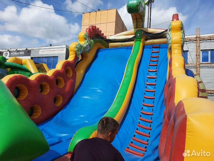 Аренда надувных батутов зимние варианты тоже в дом
