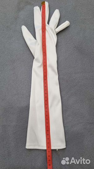 Шелковые перчатки