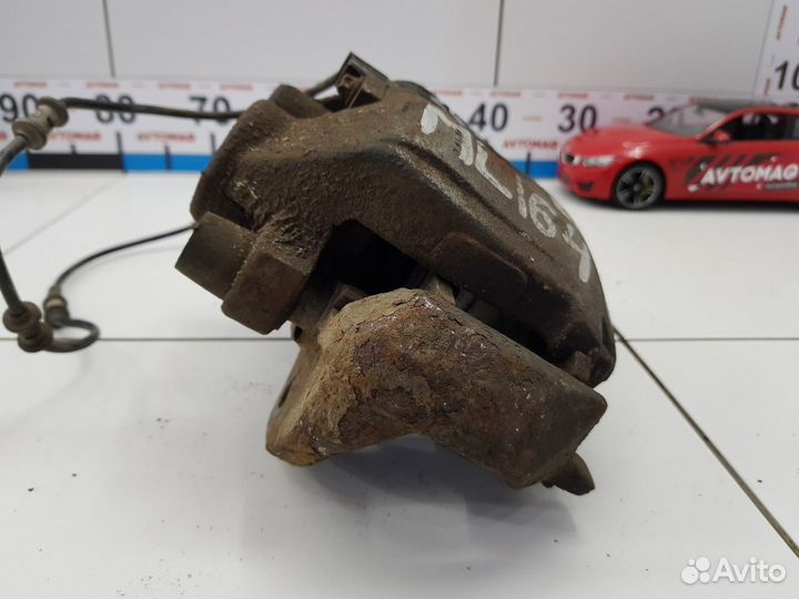 Суппорт передний правый