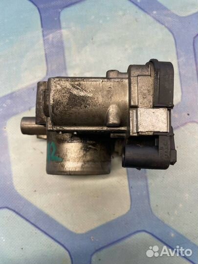 Дроссельная заслонка 03F133062B