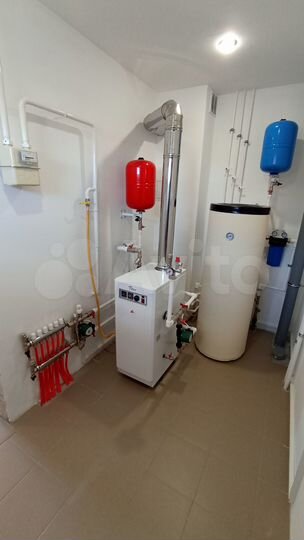 Коттедж 175 м² на участке 14 сот.