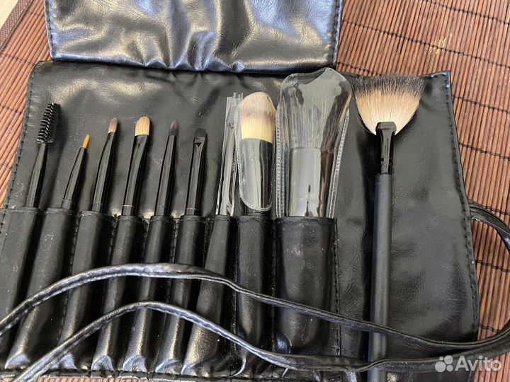 Набор кистей для макияжа