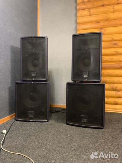 Акустическая система Wharfedale Pro Lix 12, 15SB