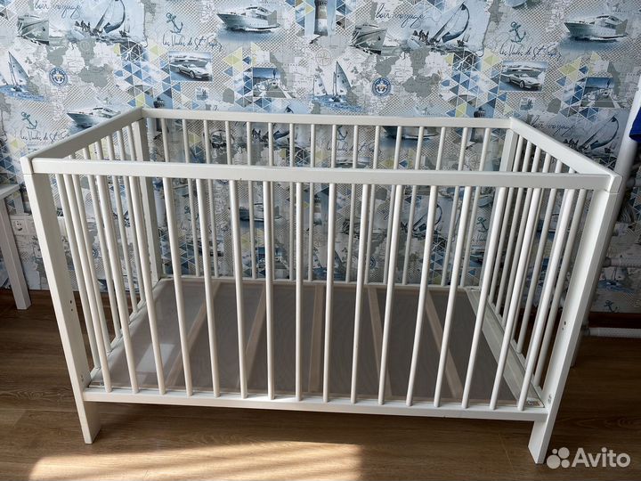 Детская кровать IKEA с матрасом