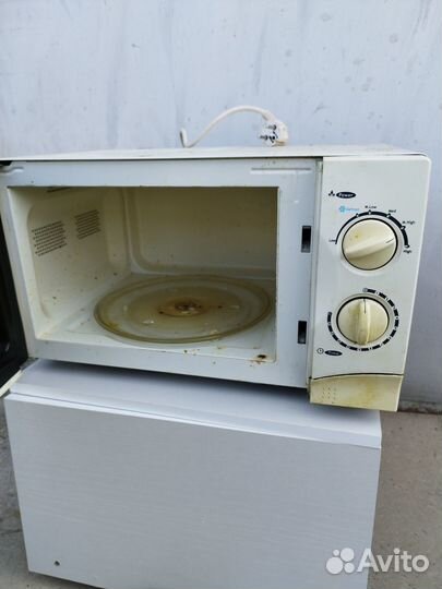 Свч микроволновая печь бу erisson MW-23 23л