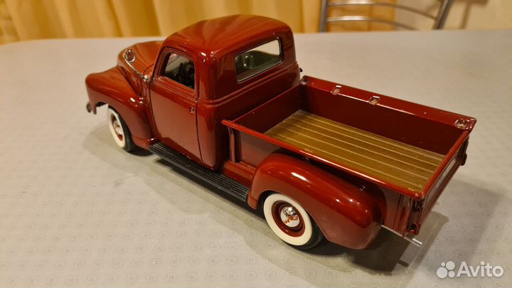 Коллекционная модель 1/18