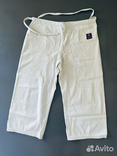 Кимоно (доги) для каратэ киокушинкай +подарок пояс