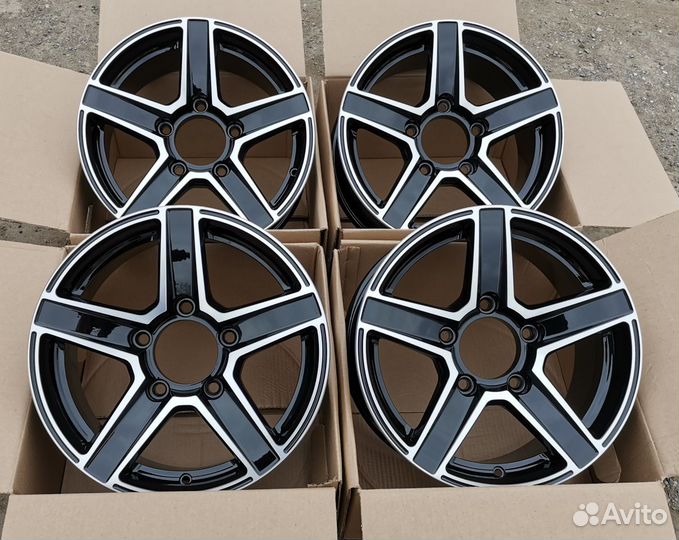 Нива, Шевроле Нива R16 новые