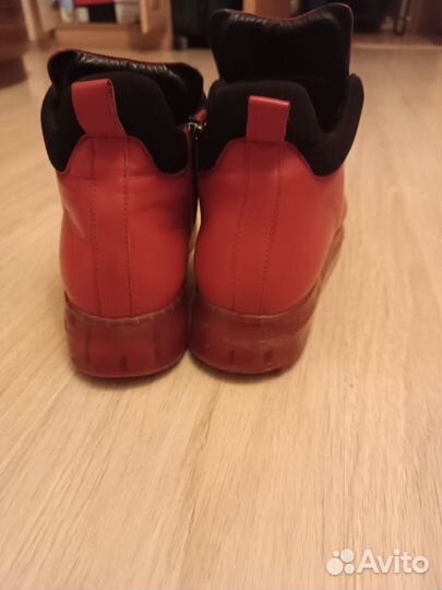 Ботинки женские зимние 39 размера