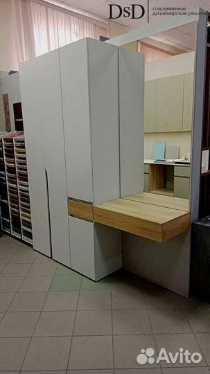 Шкаф распашной новый