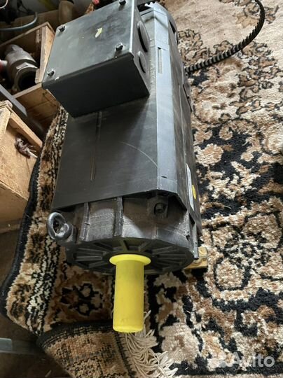 Серводвигатель Baumuller DA 100 новый