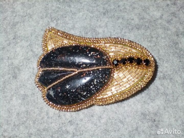 Брошь Черный тюльпан