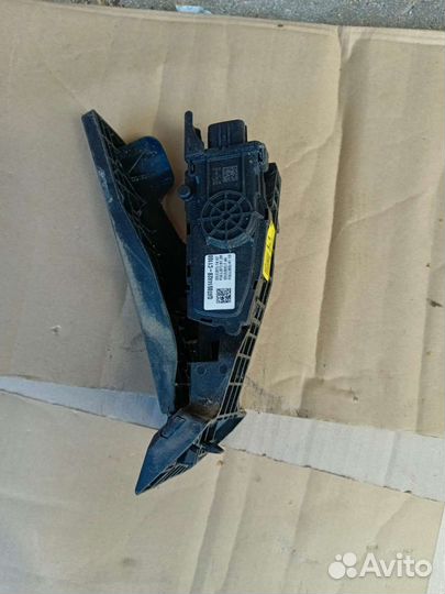 Педаль газа хундай соната 8