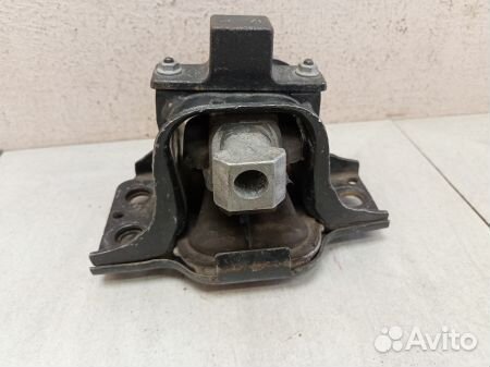 Опора двигателя Ниссан