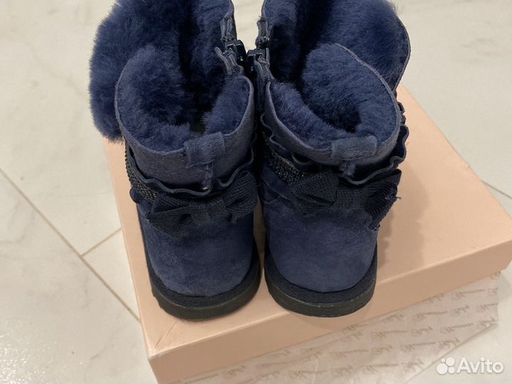 Угги blumarine 28 р