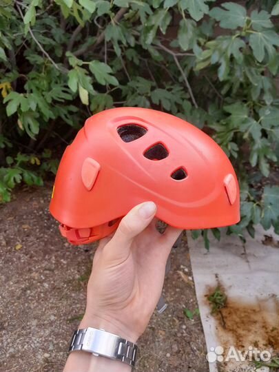 Каска альпинистская Petzl оранжевая