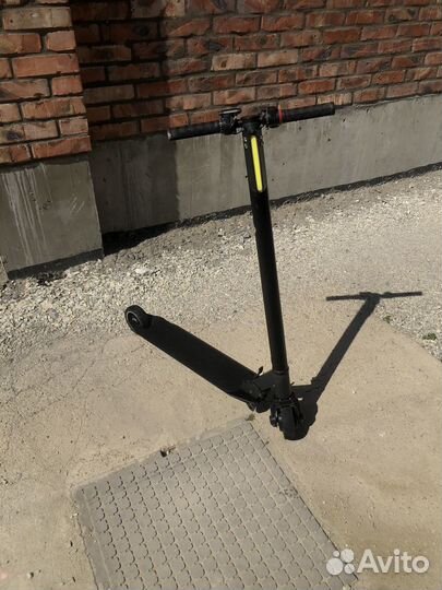 Электросамокат iconbit