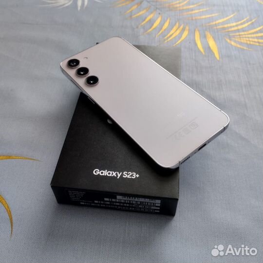 Samsung Galaxy S23+, 8/512 ГБ