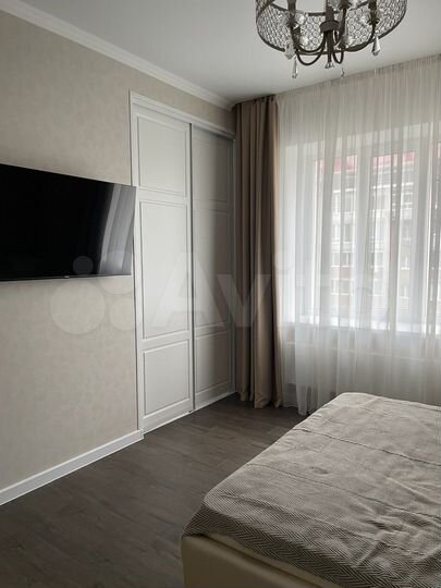 2-к. квартира, 76 м², 6/8 эт.