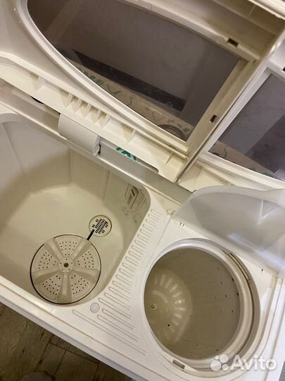 Стиральная машина с вертикальной загрузкой