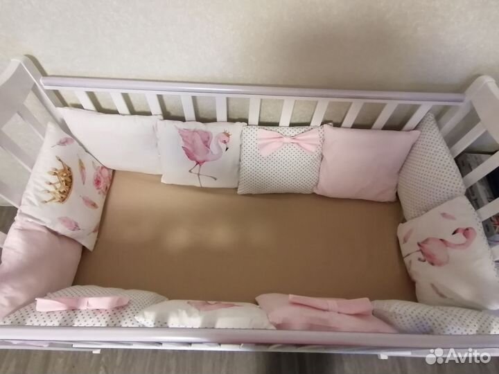 Бортики в кроватку + простынь на резинке