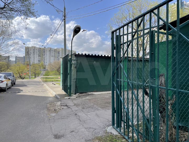 Гараж, 18 м²