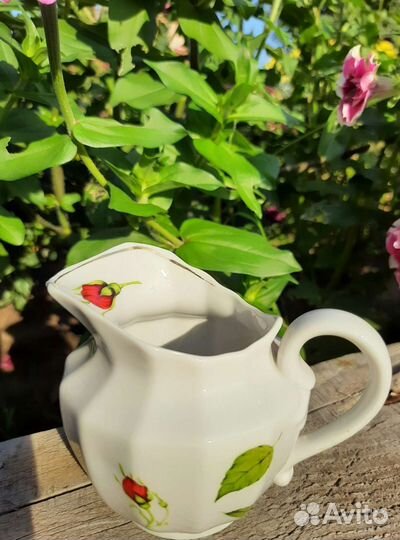 Сливочник фарфор Вербилки