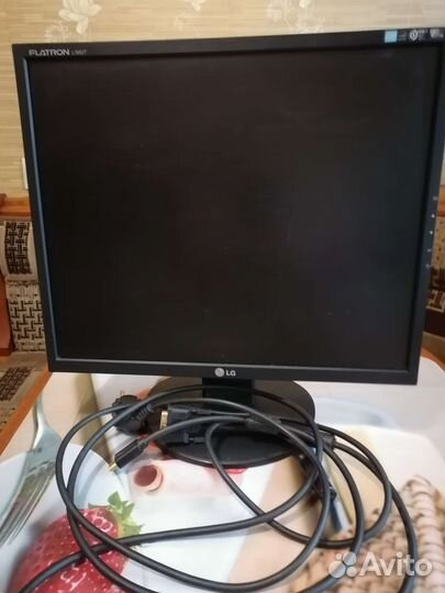 Монитор для компьютера LG