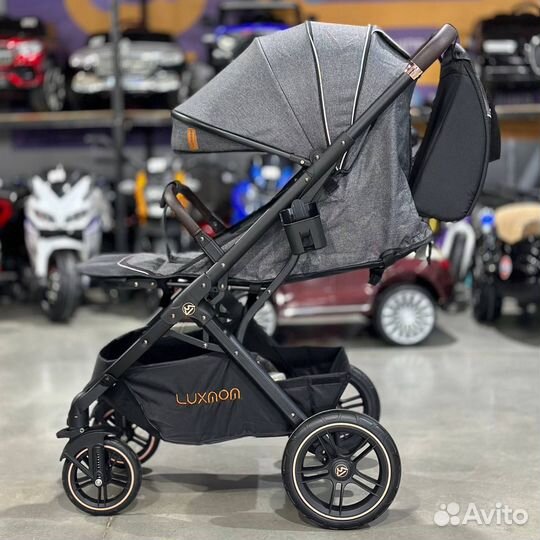 Прогулочная коляска Luxmom 609 черный