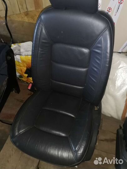 Перед кожаные сиденья с подогревом и вентил в отл