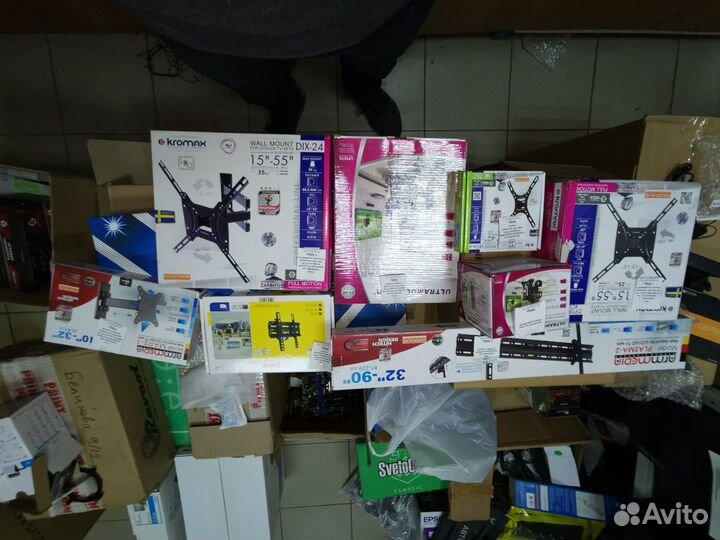 Кронштейн для тв