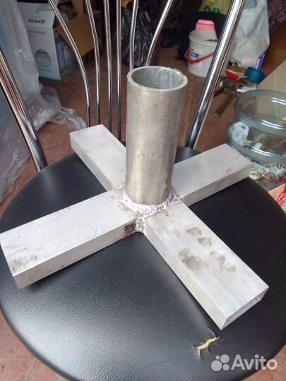 Крестовина для елки