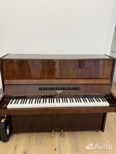 Пианино заря