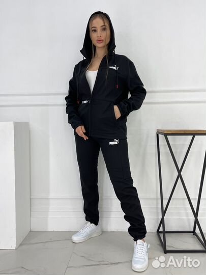 Спортивный костюм женский